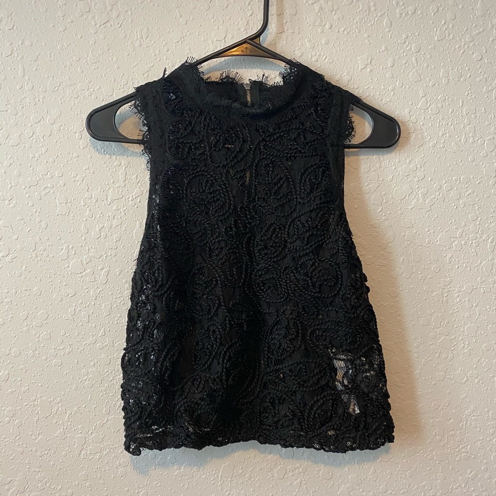 Lace crop top from Zara
